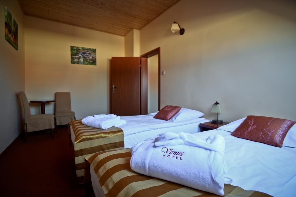 Hotel Venus Kolbudy Ngoại thất bức ảnh